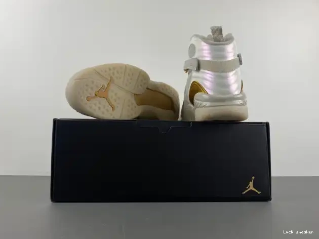 Reps LUCY Champagne Retro Jordan 8 832821-030 0408
